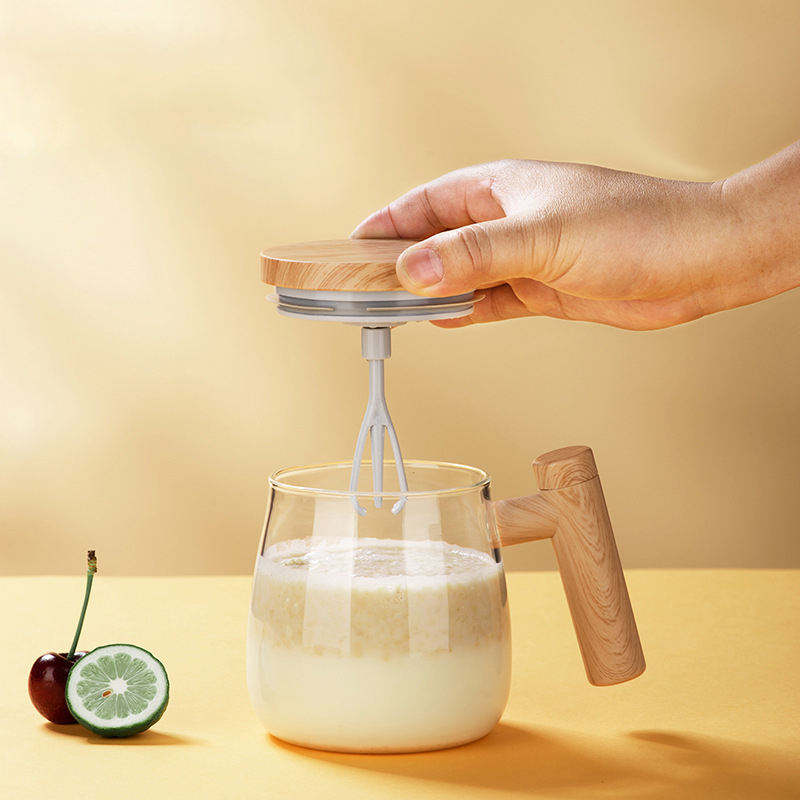 Self Stirring Mug with Wooden Finish